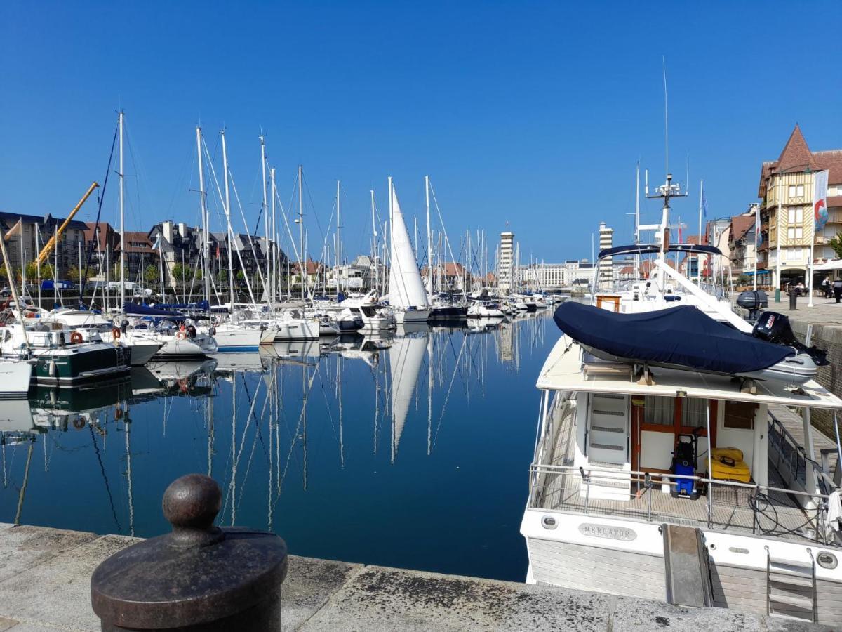 Studio Les Marinas-10 By Interhome Deauville Ngoại thất bức ảnh